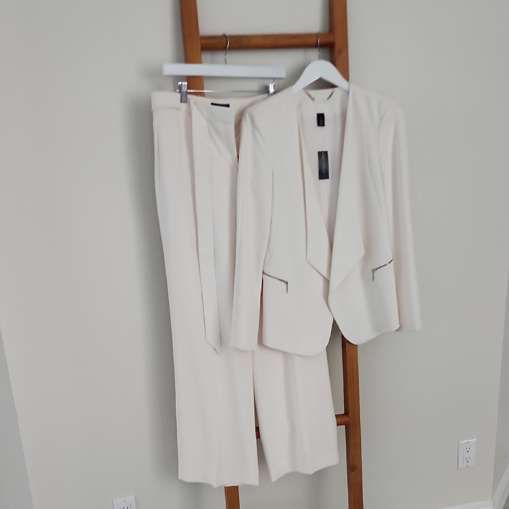 White House Black Market Cream Pantsuit